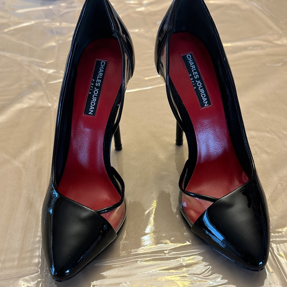Charles Jourdan Glossy Black Heels